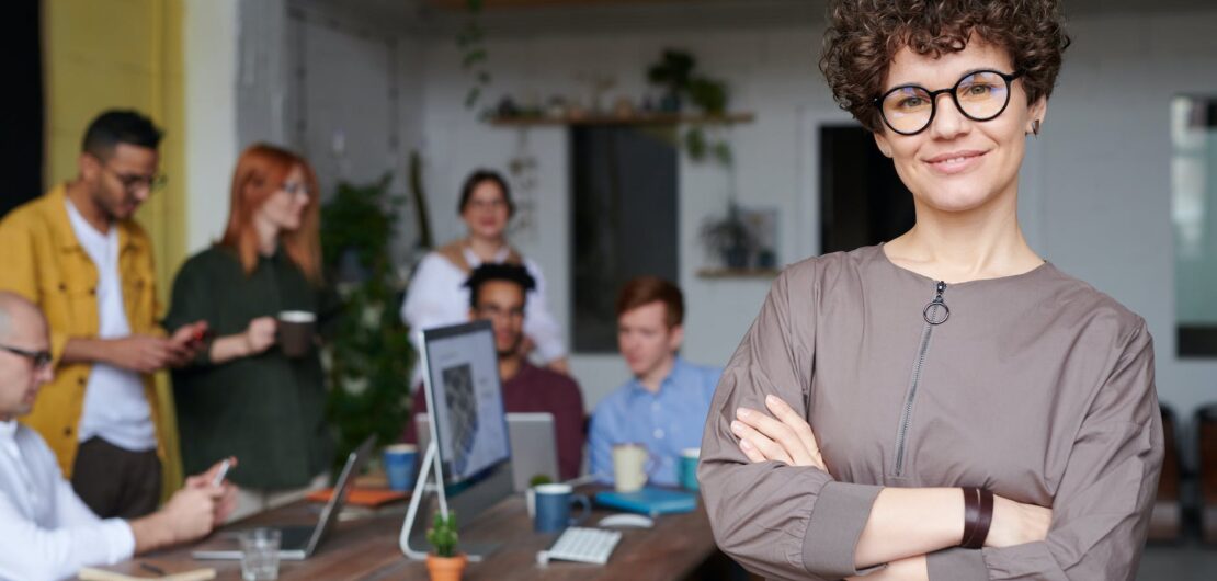 photo of woman wearing eyeglasses